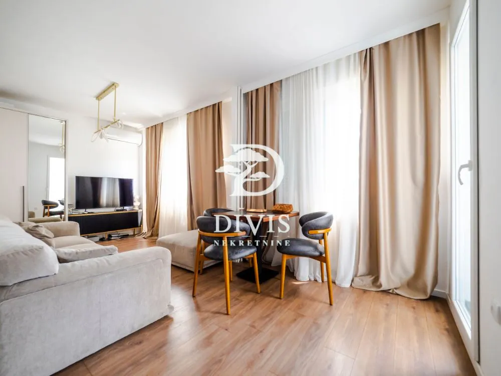 Prodaja, jednosoban stan, 44m², Novi Beograd Blok 61, Novi Beograd Sve Podlokacije