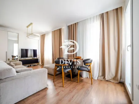 Stan in Novi Beograd Blok 61