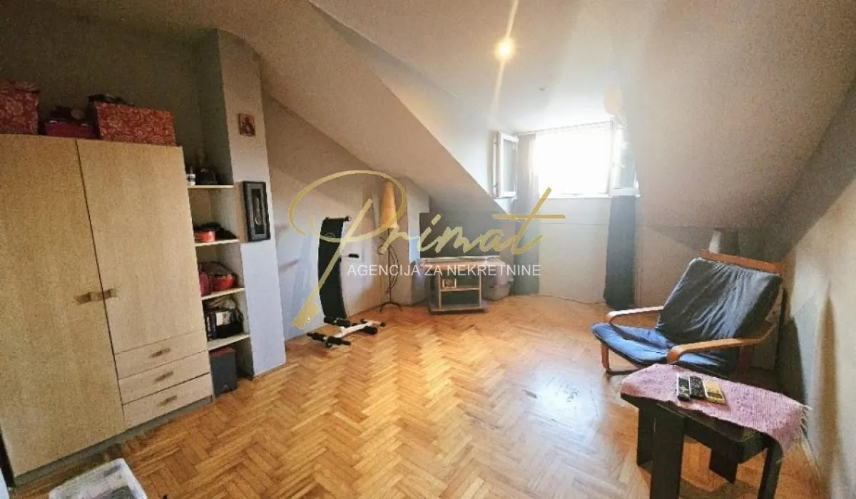 Prodaja, trosoban stan, 69m², Palilula Sve Podlokacije, Beograd