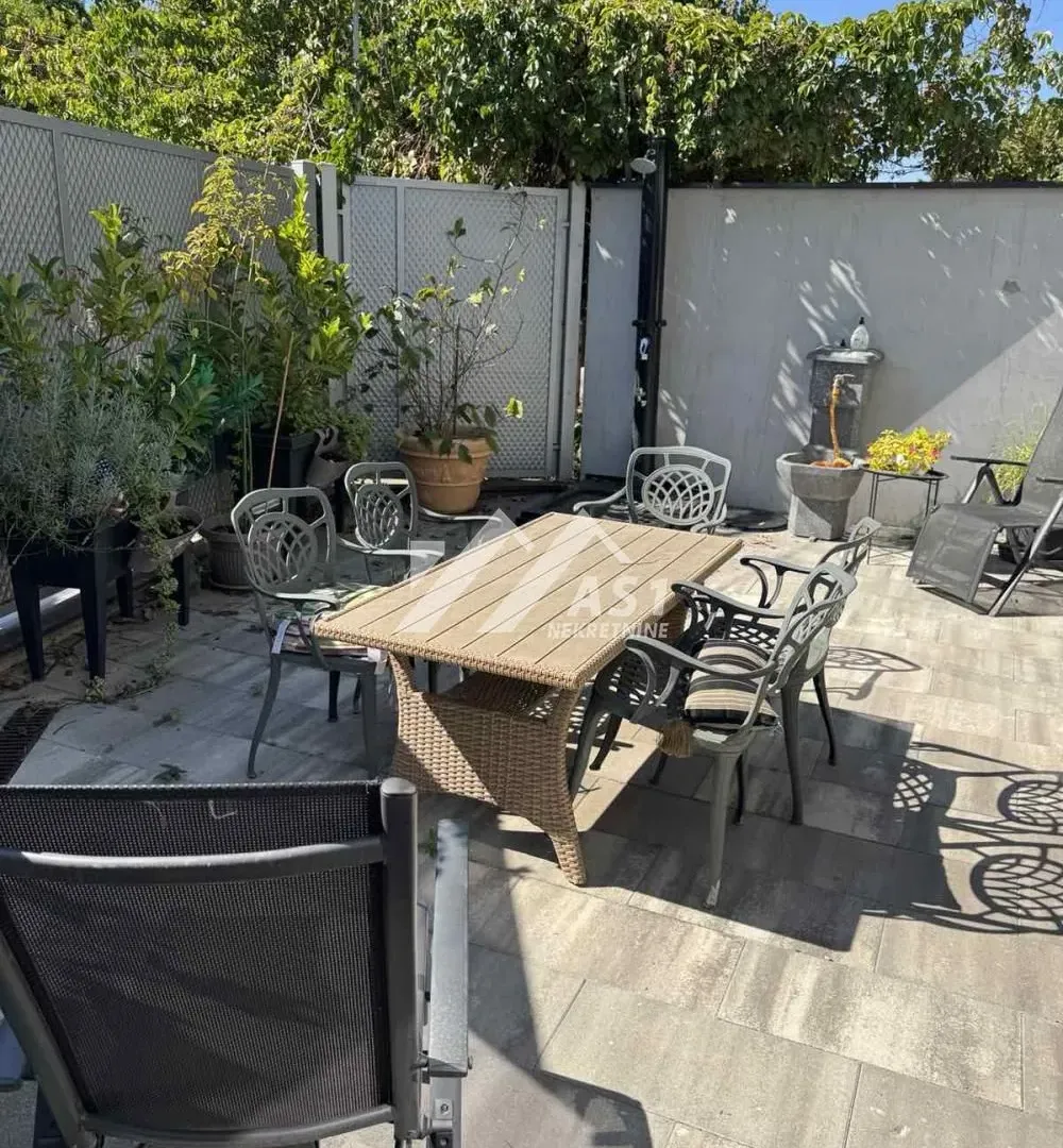 Rent, house, 300m², Kamenjar, Novi Sad Sve Podlokacije
