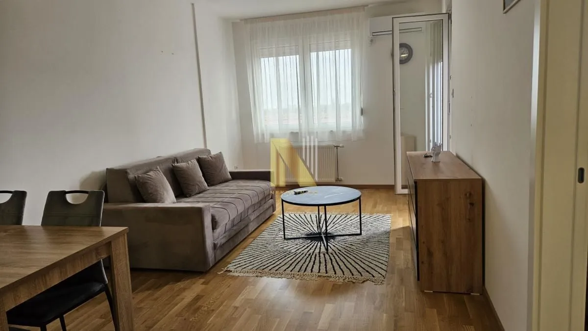 Rent, one bedroom apartment, 42m², Avijatičarsko naselje, Novi Sad Sve Podlokacije