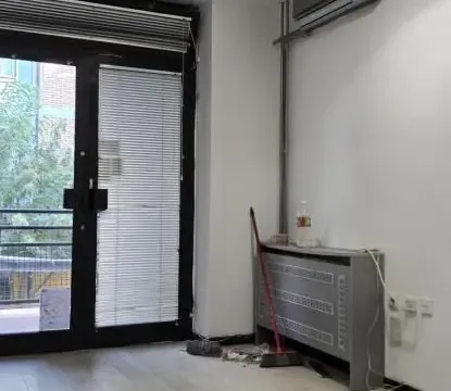 Izdavanje, poslovni prostor, 61m², Centar, Novi Sad - image 13