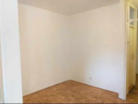 Sale, four bedroom apartment, 86m², Zvezdara Sve Podlokacije, Beograd - image 13