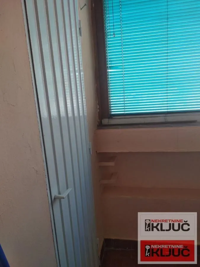 Izdavanje, jednosoban stan, 40m², Novo naselje, Novi Sad