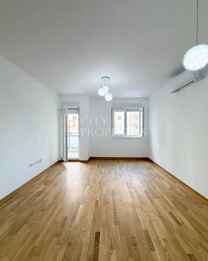Izdavanje, stan, 64m², City Kej, Podgorica