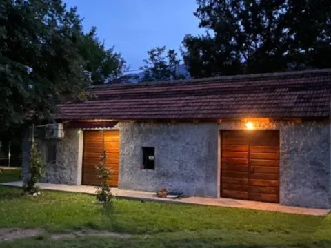 Sale, house, 63m², Danilovgrad, Crna Gora