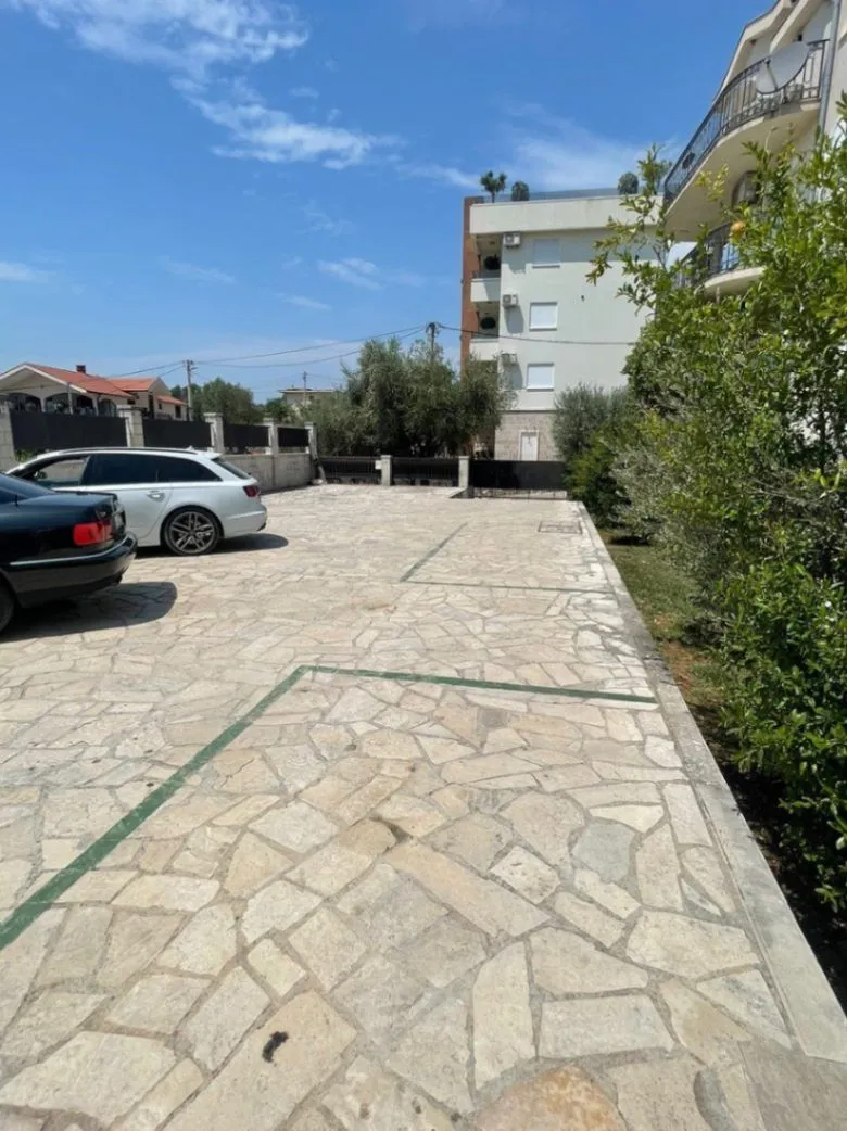 Prodaja, dvosoban stan, 82m², Kavač, Kotor