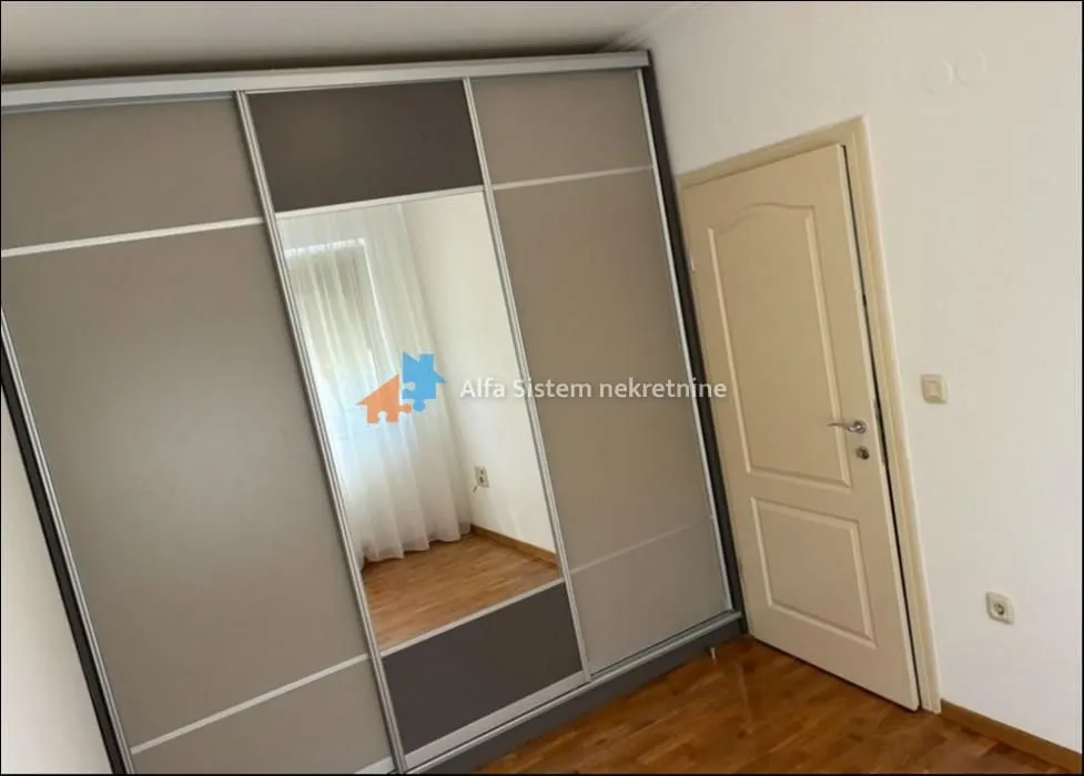Rent, three bedroom apartment, 75m², Voždovac Sve Podlokacije, Beograd