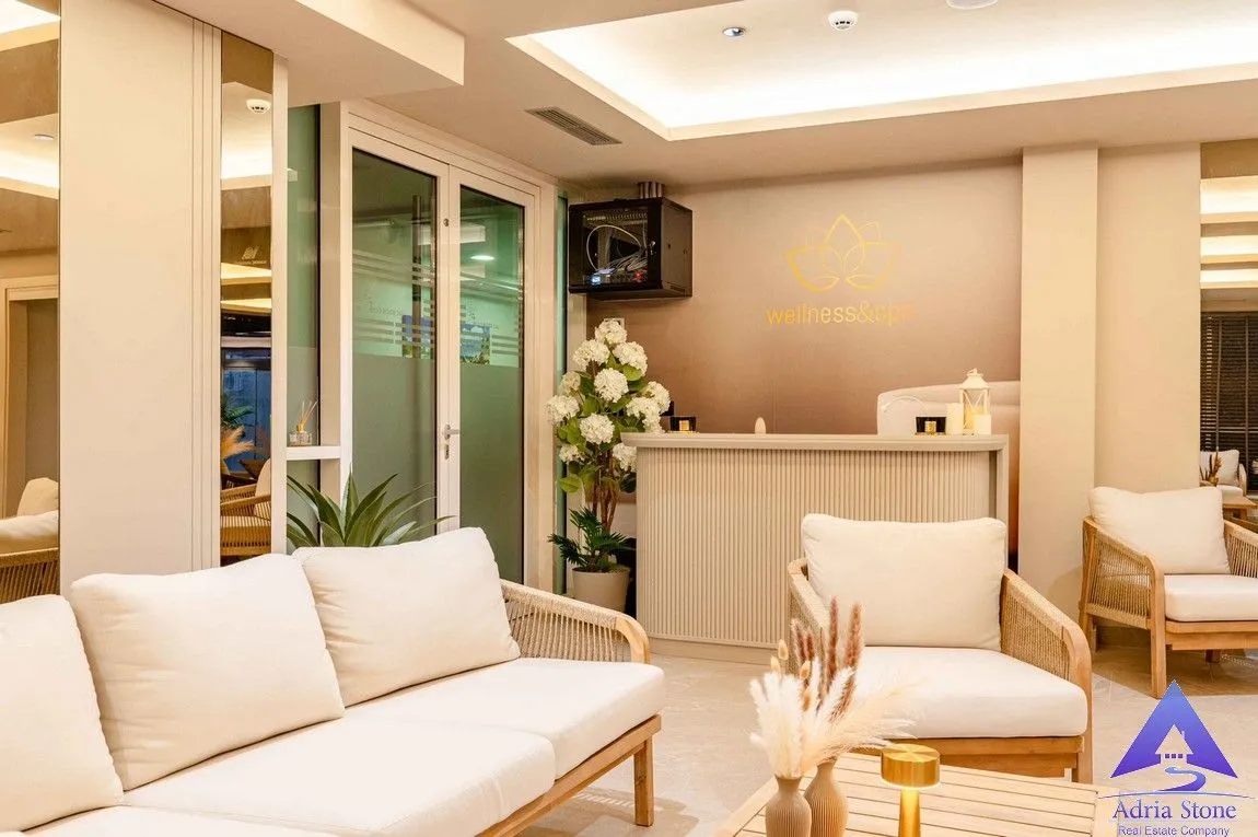 Izdavanje, poslovni prostor, 350m², Pržno, Budva