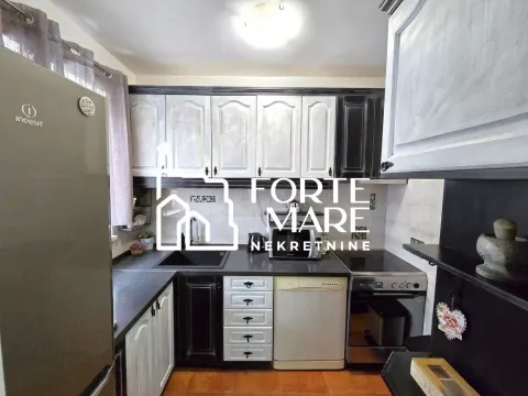 Sale, one bedroom apartment, 76m², Dubovica, Budva - image 7
