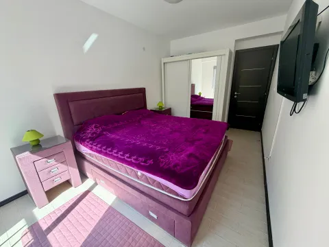 Sale, two bedroom apartment, 83m², Petrovac, Budva - image 3