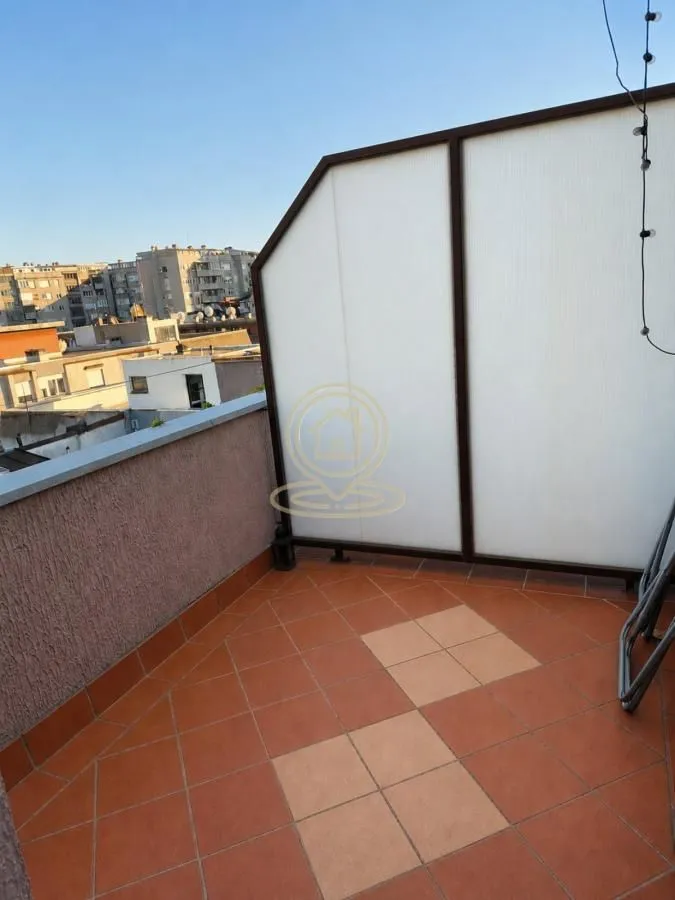 Izdavanje, četvorosoban stan, 106m², Kalenić Pijaca, Vračar Sve Podlokacije