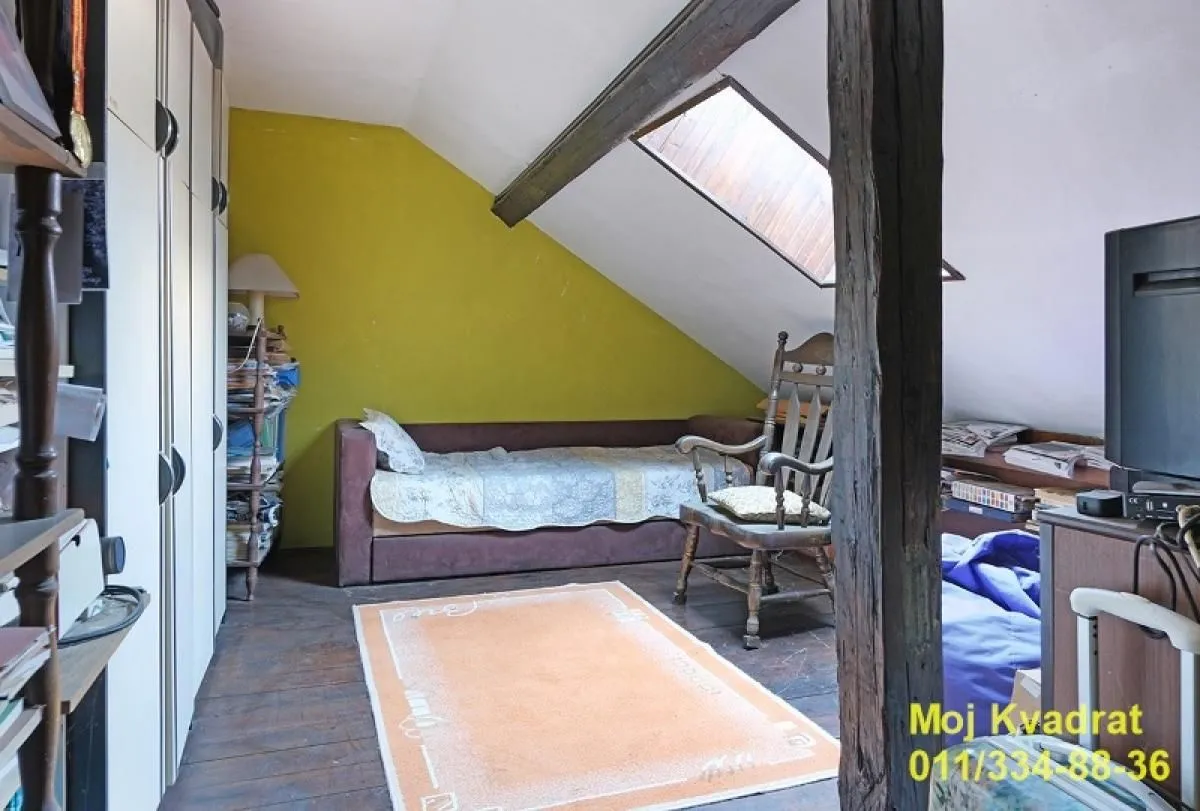 Sale, four bedroom apartment, 98m², Stari Grad, Beograd