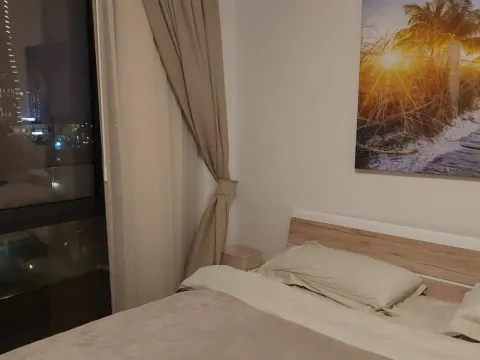 Prodaja, četvorosoban stan, 110m², Savski Venac, Beograd - image 1