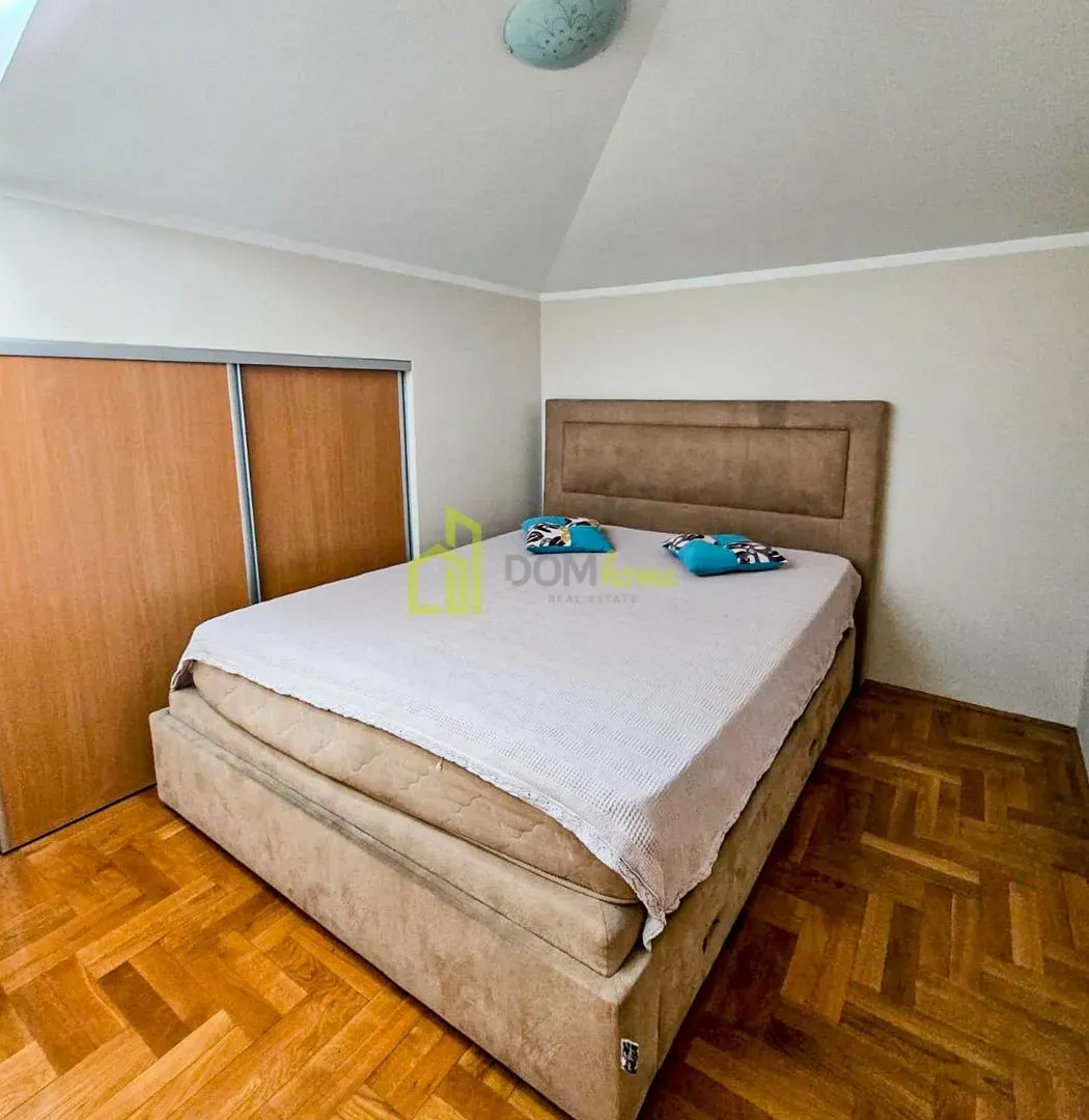 Prodaja, trosoban stan, 92m², Autobuska stanica, Podgorica