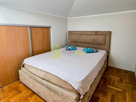 Prodaja, trosoban stan, 92m², Autobuska stanica, Podgorica - image 12