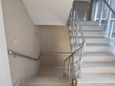 Sale, two bedroom apartment, 81m², Sutomore, Bar - image 4