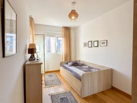 Izdavanje, dvosoban stan, 72m², City Kvart, Podgorica - image 9