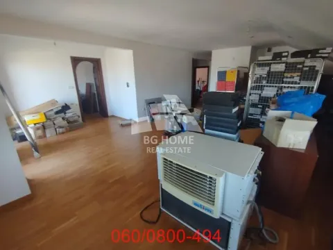 Poslovni prostor in Batajnica