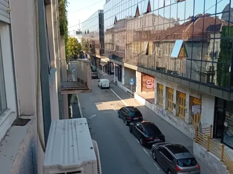 Izdavanje, dvosoban stan, 70m², Medijana, Niš - image 8