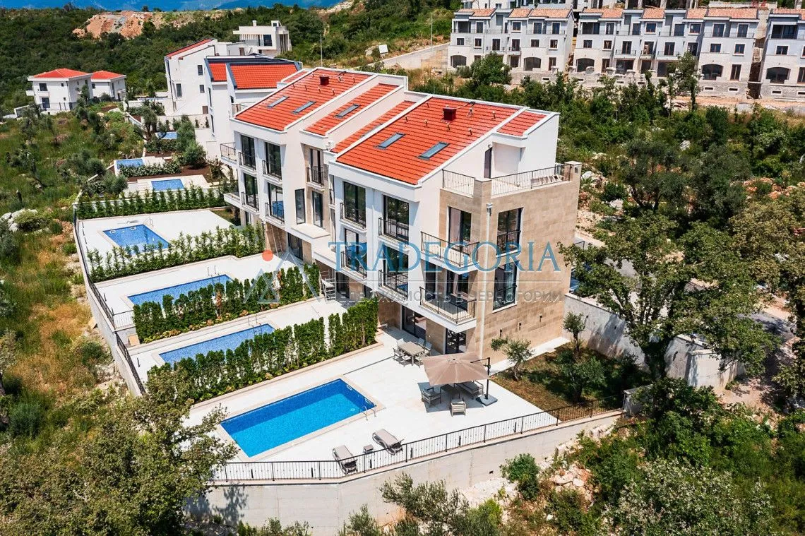 Prodaja, kuća, 223m², Reževići, Budva