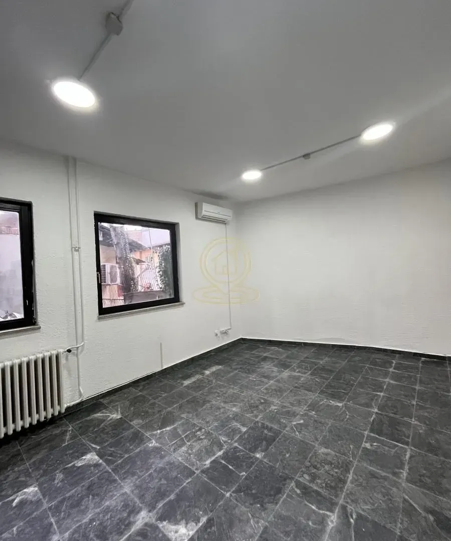 Rent, office space, 75m², Centar, Novi Sad