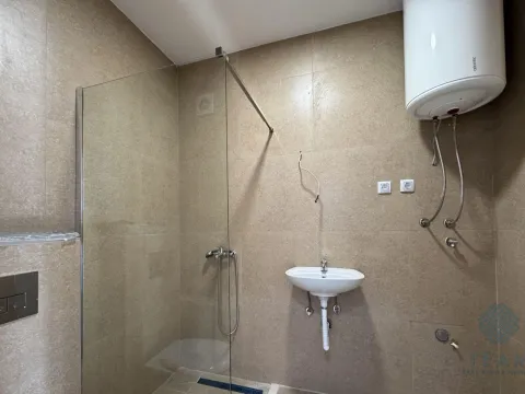 Prodaja, jednosoban stan, 37m², Tološi, Podgorica - image 8
