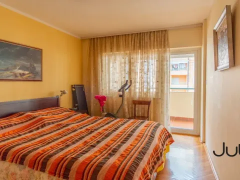 Izdavanje, dvosoban stan, 85m², Preko Morače, Podgorica - image 8