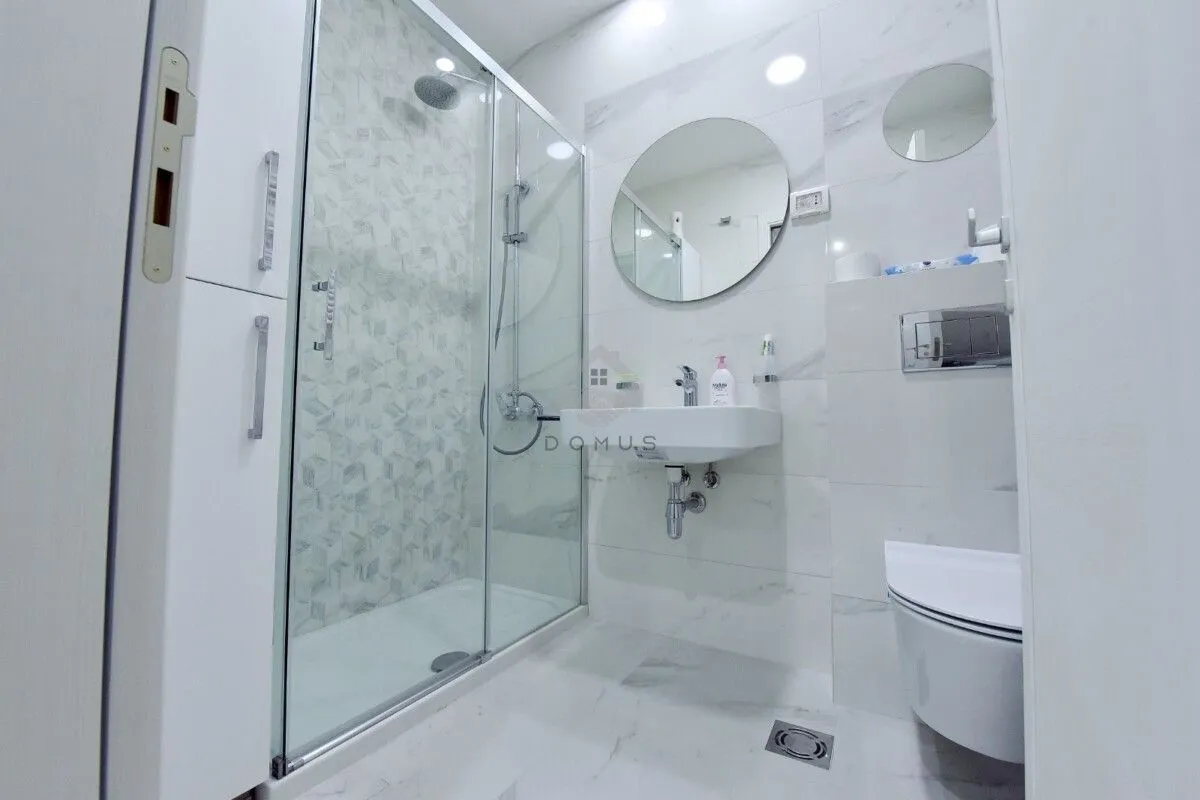 Rent, one bedroom apartment, 49m², Central Point, Podgorica