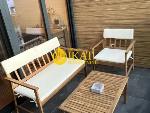 Izdavanje, dvosoban stan, 64m², Zemun Gornji Grad, Zemun Sve Podlokacije - image 13