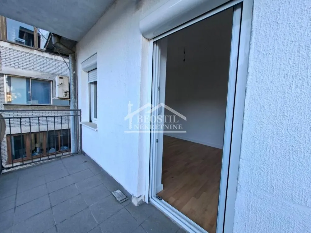 Prodaja, četvorosoban stan, 90m², Tašmajdan, Palilula Sve Podlokacije