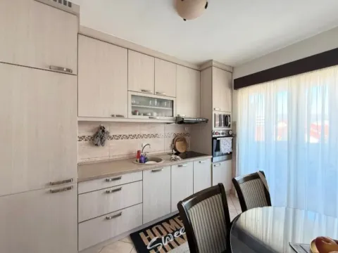 Prodaja, dvosoban stan, 68m², Stari Aerodrom, Podgorica - image 4