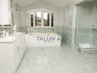 Prodaja, kuća, 450m², Zagorič, Podgorica - image 10