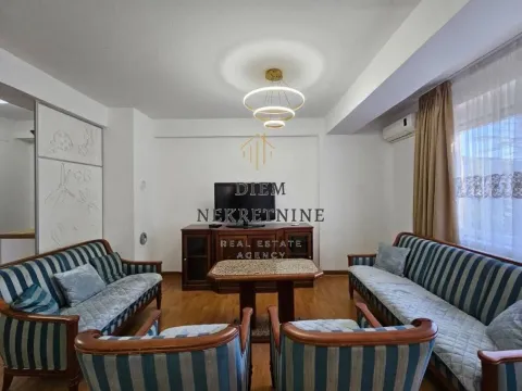 Rent, three bedroom apartment, 110m², Centar, Bar - image 7