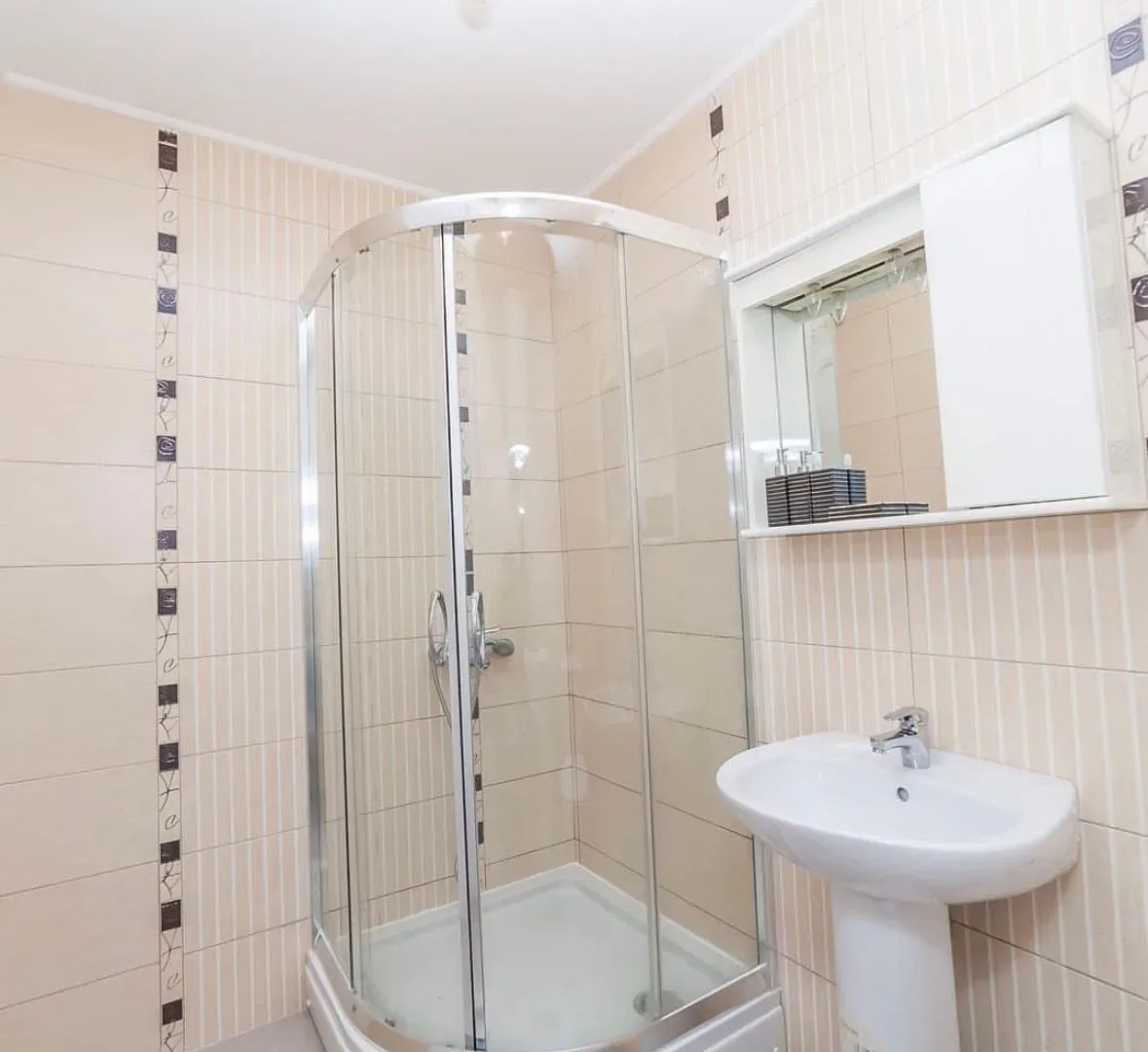 Sale, one bedroom apartment, 50m², Bečići, Budva