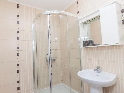 Prodaja, jednosoban stan, 50m², Bečići, Budva - image 4