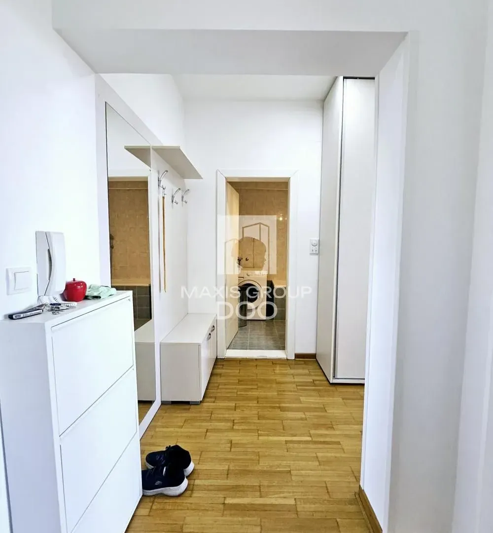 Rent, three bedroom apartment, 90m², Savski Venac, Beograd