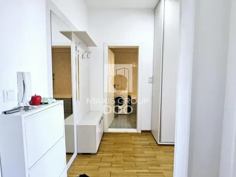 Rent, three bedroom apartment, 90m², Savski Venac, Beograd - image 16
