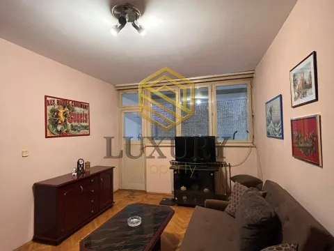 Rent, two bedroom apartment, 70m², Centar, Podgorica - image 1