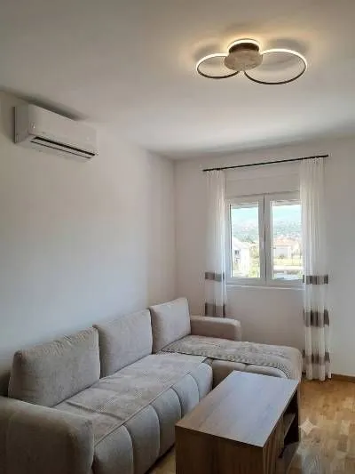 Rent, one bedroom apartment, 46m², Zagorič, Podgorica