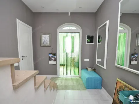 Sale, house, 308m², Tivat, Crna Gora - image 11