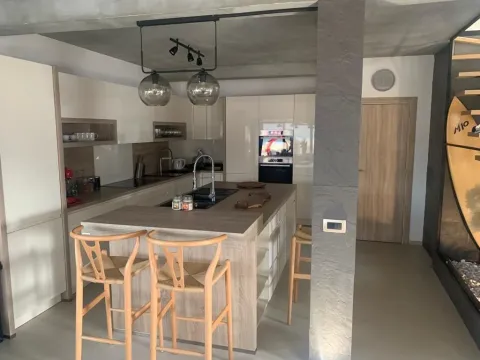 Prodaja, kuća, 280m², Krašići, Tivat - image 17