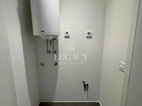 Sale, two bedroom apartment, 56m², Savski Venac, Beograd - image 11