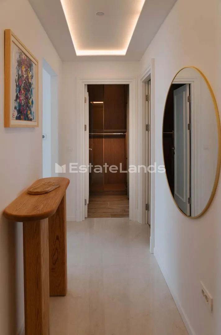 Izdavanje, dvosoban stan, 71m², Kava, Tivat