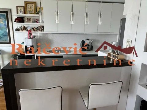 Sale, apartment, 268m², Rakovica, Beograd - image 9