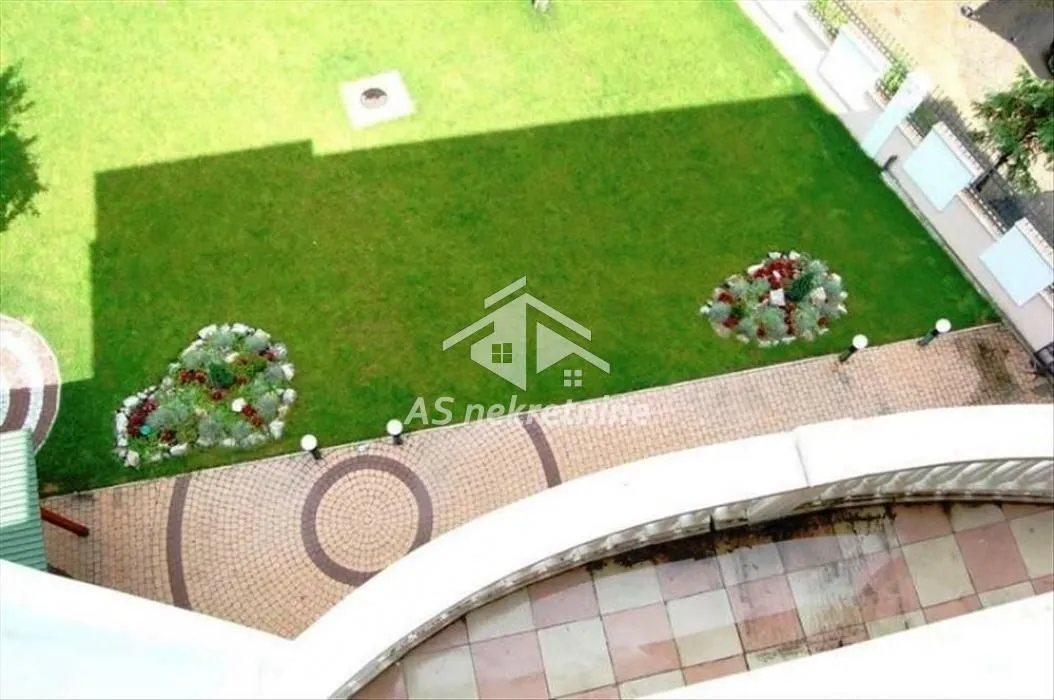 Rent, apartment, 250m², Savski Venac, Beograd