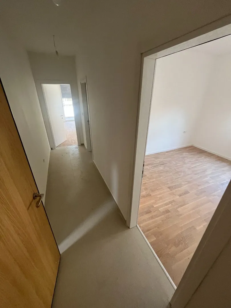 Prodaja, jednosoban stan, 54m², Momišići, Podgorica