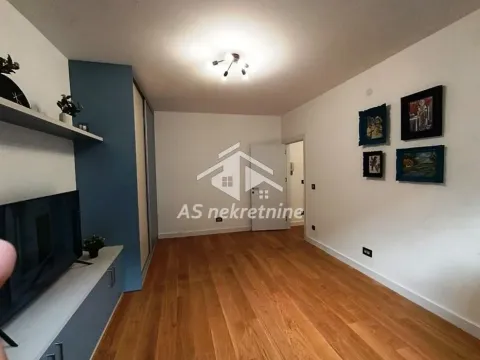 Izdavanje, stan, 37m², Stari Grad, Beograd - image 5