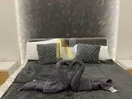 Izdavanje, trosoban stan, 80m², Stari grad, Novi Sad - image 14