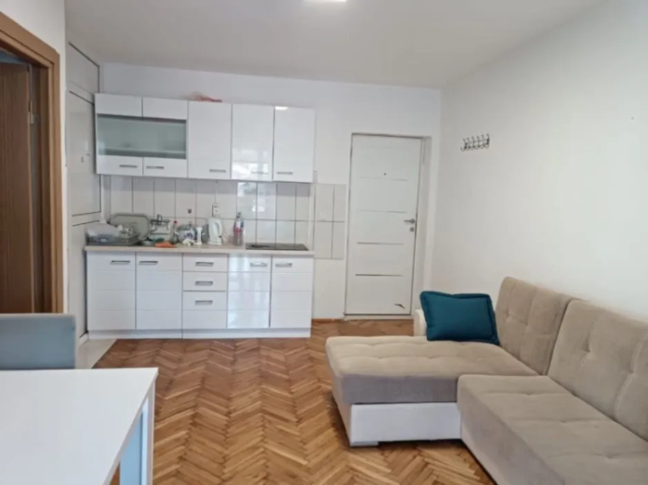 Sale, two bedroom apartment, 54m², Mainski Put, Budva